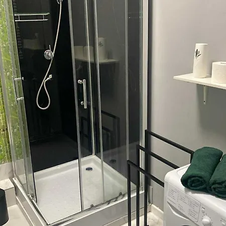 Centrum Z Tarasem Prywatny Parking 公寓 *